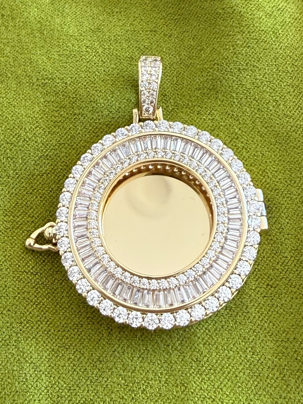 *NEW*Vault*Freida Rothman*Locket Pendant